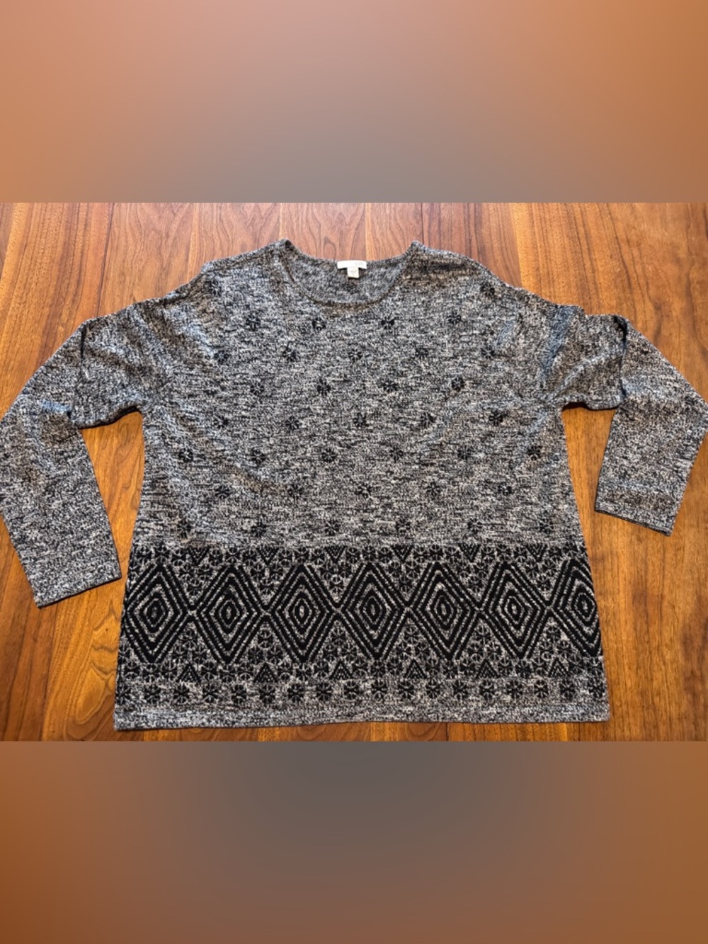 J JIll Cotton blend Crew Neck Sweater with Raised Detail EUC Size M